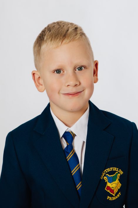 Oliver B Southfields school